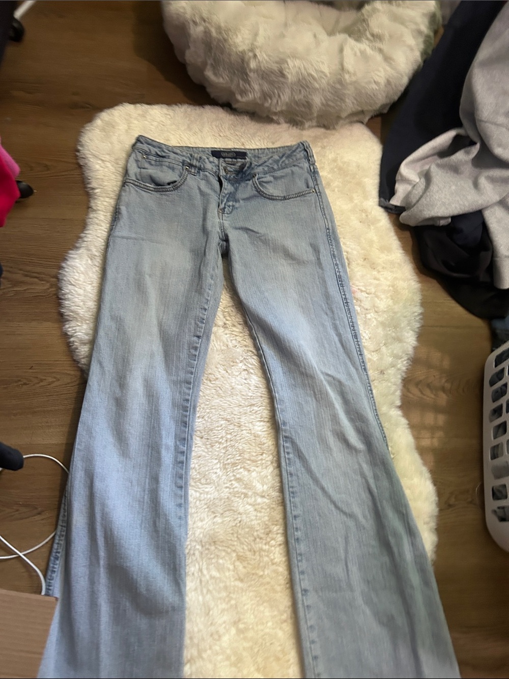 #38🩷 15” waist 34” inseam Brodie jeans call out on pull